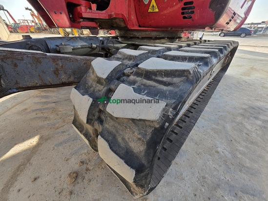 Miniexcavadora TAKEUCHI TB250