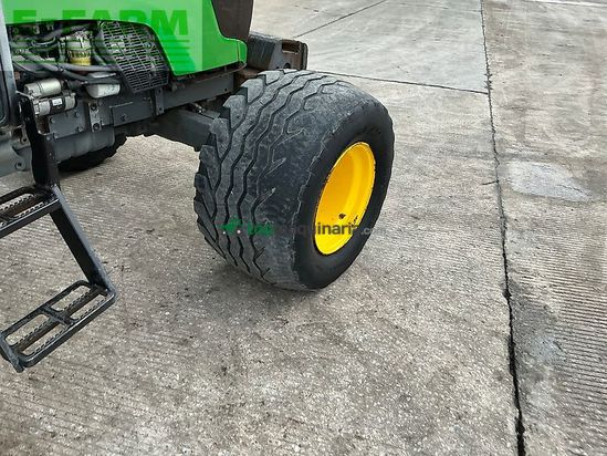 Tractor agrícola - Kubota - m7060 tractor (st25808)