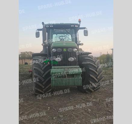John Deere 8245R