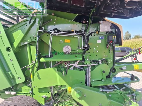 Empacadora gigant - Krone - comprima f 155 xc pl