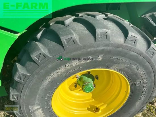 Empacadora gigant - John Deere - 990