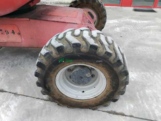 Brazo MANITOU 180ATJ