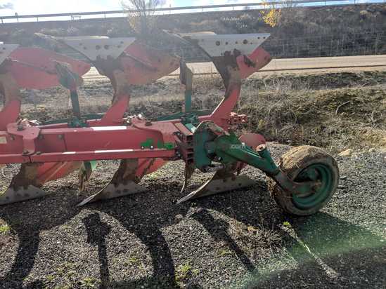 Arado  Kverneland  EG 100 240/5