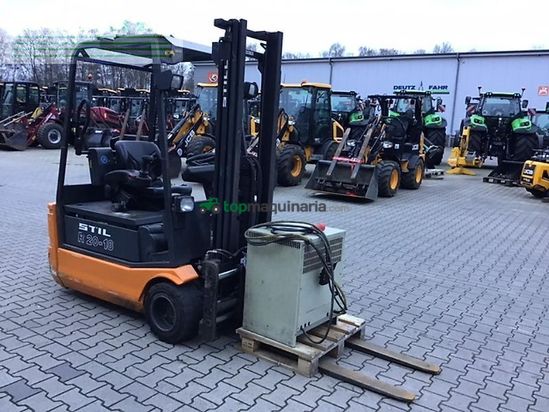 Elevadora - Still - r20-18