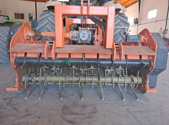 TRITURADORA PICADORA DE RESTOS DE PODA ZEPPELIN