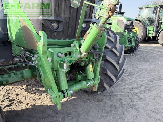 Tractor agrícola - John Deere - 6215r