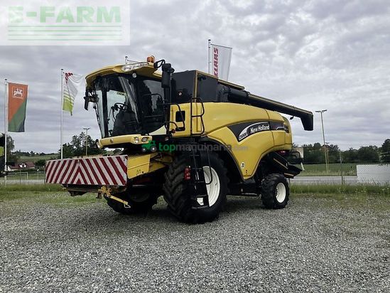 Cosechadora de Cereal - New Holland - cx 880