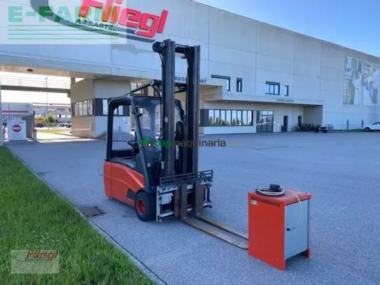 Elevadora - Linde - e20l-01