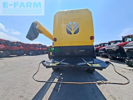 Cosechadora de Cereal - New Holland - tc580 și heder 5.4 m + cărucior
