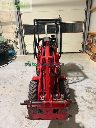 Minicargadora - Schaffer - 2028