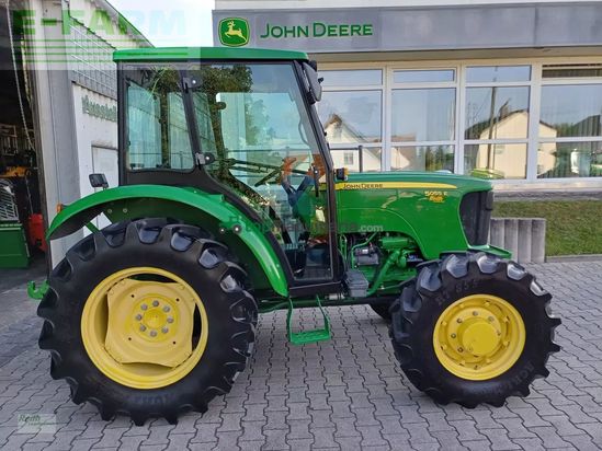 Tractor agrícola - John Deere - 5055 e