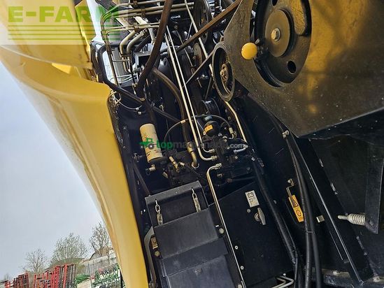 Cosechadora de Cereal - New Holland - cx 6.90