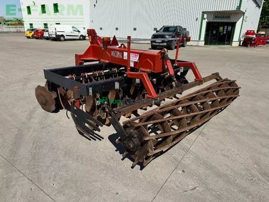 Cultivador - Gregoire Besson - dcrp300
