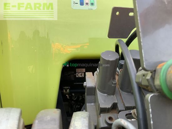 Tractor agrícola - Claas - 820 axion tractor (st23326)