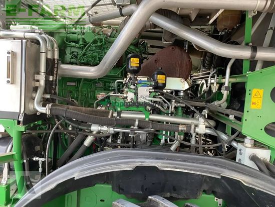 Cosechadora de Cereal - John Deere - 8400i