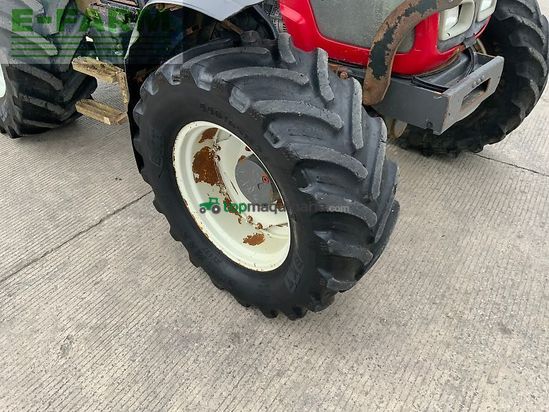 Tractor agrícola - Valtra - a93 tractor (st24382)