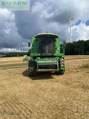 Cosechadora de Cereal - Deutz-Fahr - 5695 hts balance