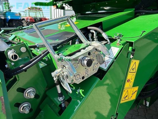 Cosechadora de Cereal - John Deere - t560