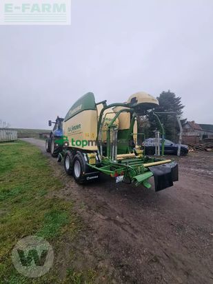 Empacadora gigant - Krone - comprima cv 150 xc