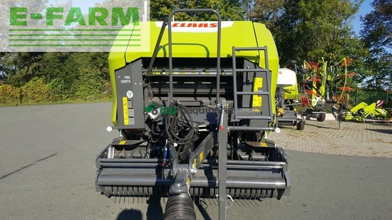 Empacadora gigant - Claas - rollant 520 rc