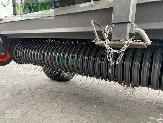 Empacadora gigant - Claas - variant 480 rc pro