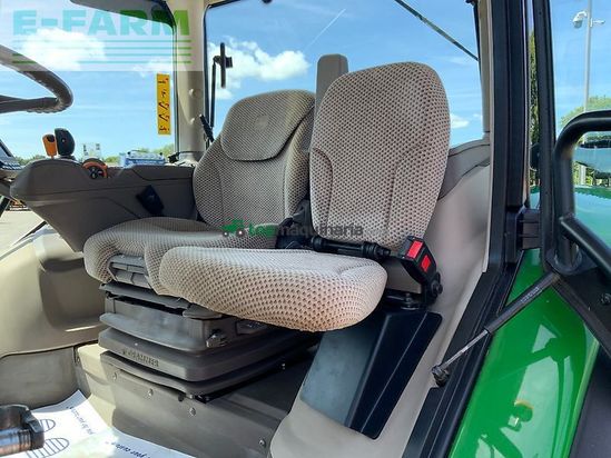 Tractor agrícola - John Deere - 6130r premium edition tractor (st26727)