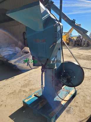 Molino de cereales vertical