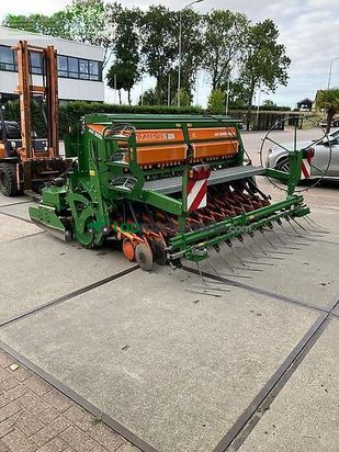 Grada rotativa - Amazone - kx 3000