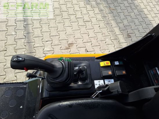 Minicargadora - Giant - g2300 x-tra hd