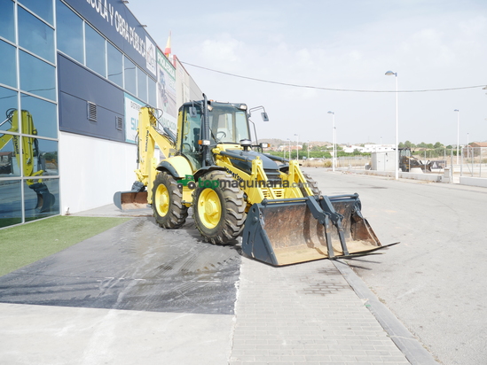 Retroexcavadora - KOMATSU WB97S-2