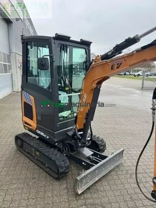 Excavadora - Case IH - cx 25 ev