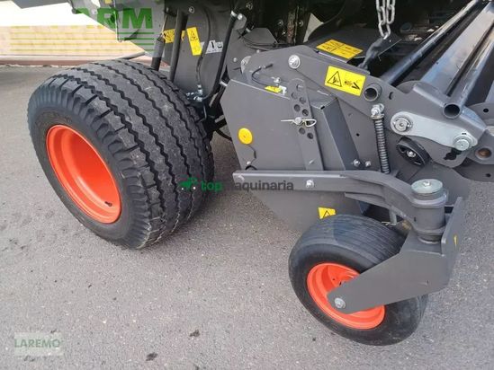 Empacadora gigant - Claas - variant 465 rc