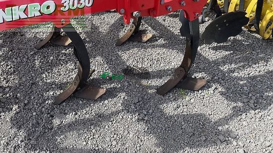 Cultivador - Pöttinger - synkro 3030 nova