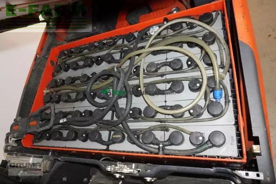 Elevadora - Linde - e 14 evo 386-02