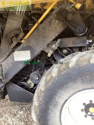 Cosechadora de Cereal - New Holland - tc 5070