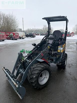 Minicargadora - Giant - g2200e x-tra