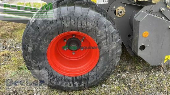 Empacadora gigant - Claas - variant 480 rc pro