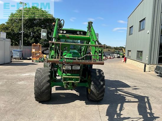 Tractor agrícola - John Deere - 6430 tractor (st26168)