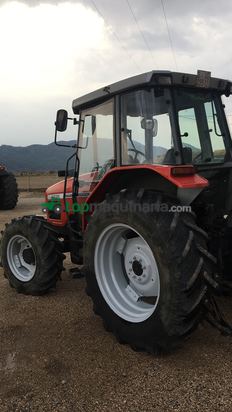 Tractor agrícola - Massey Ferguson - 4235