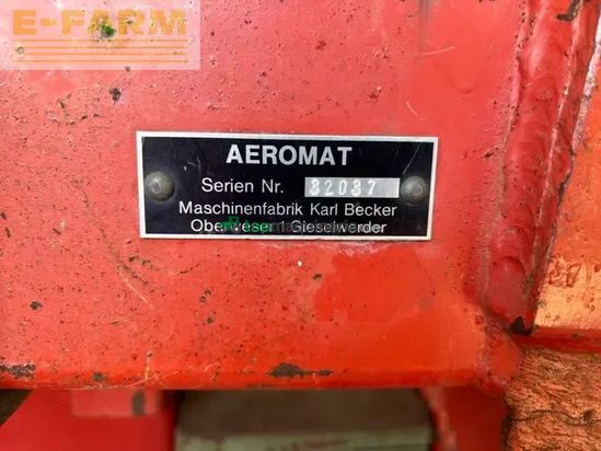 Sembradora monograno mecanica - Becker - aeromat