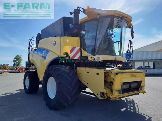 Cosechadora de Cereal - New Holland - cr980