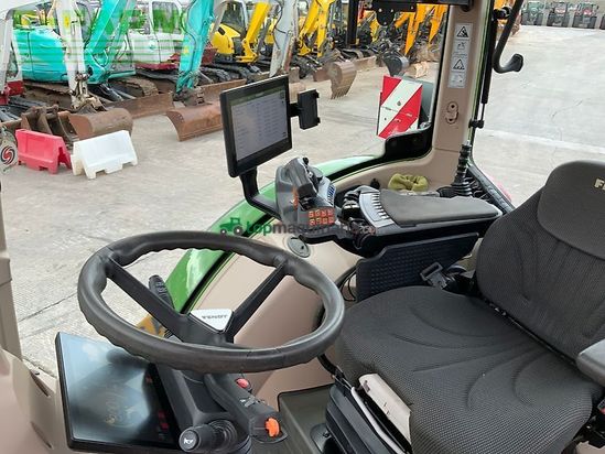 Tractor agrícola - Fendt - 720 profi plus tractor (st27477)