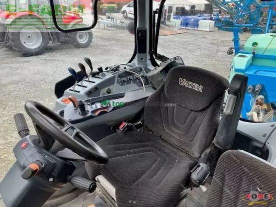 Tractor agrícola - Valtra - n135
