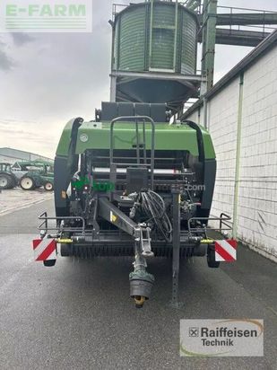 Empacadora gigant - Fendt - rotana 160 v combi