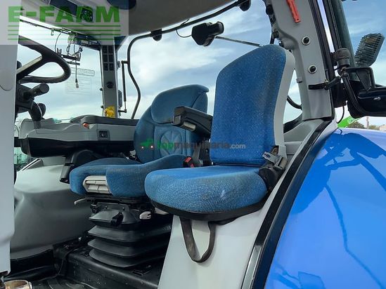 Tractor agrícola - New Holland - t7.210 tractor (st26606)