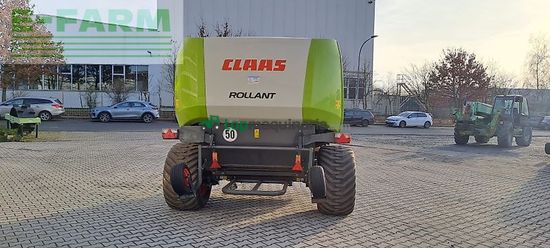 Empacadora gigant - Claas - rollant 540 rc