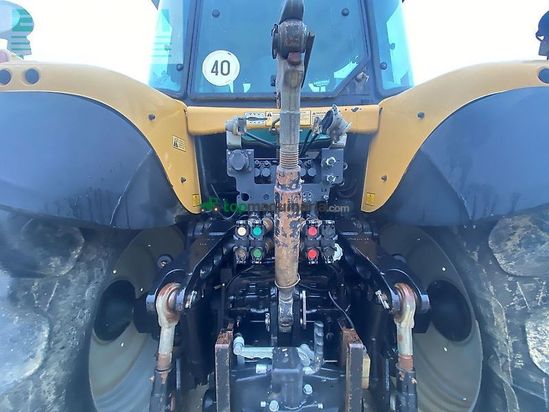 Tractor agrícola - Challenger - mt 575b