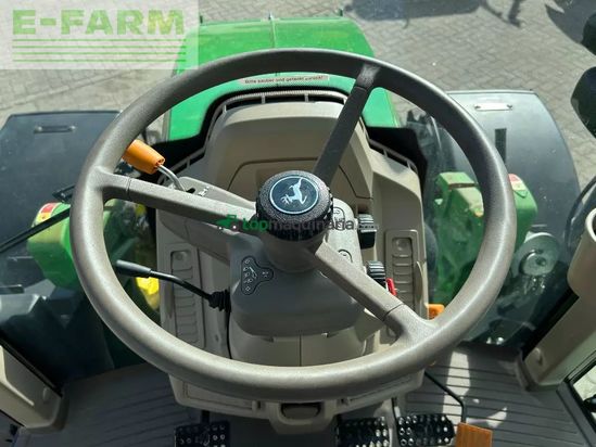 Tractor agrícola - John Deere - 6120m