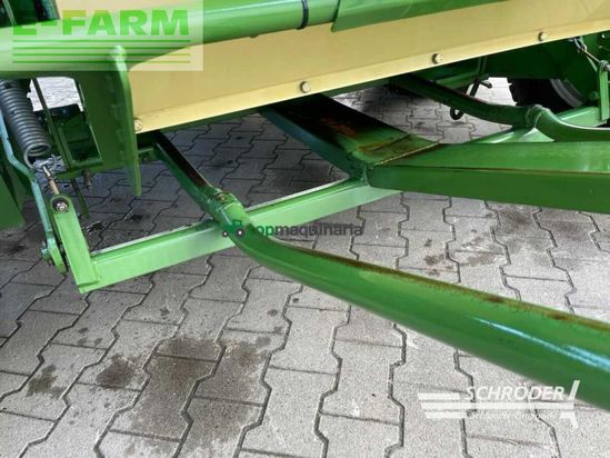 Empacadora gigant - Krone - comprima v 180 xc
