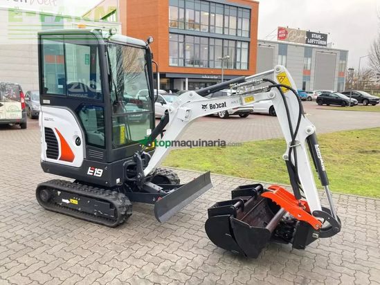 Excavadora - Bobcat - e 19